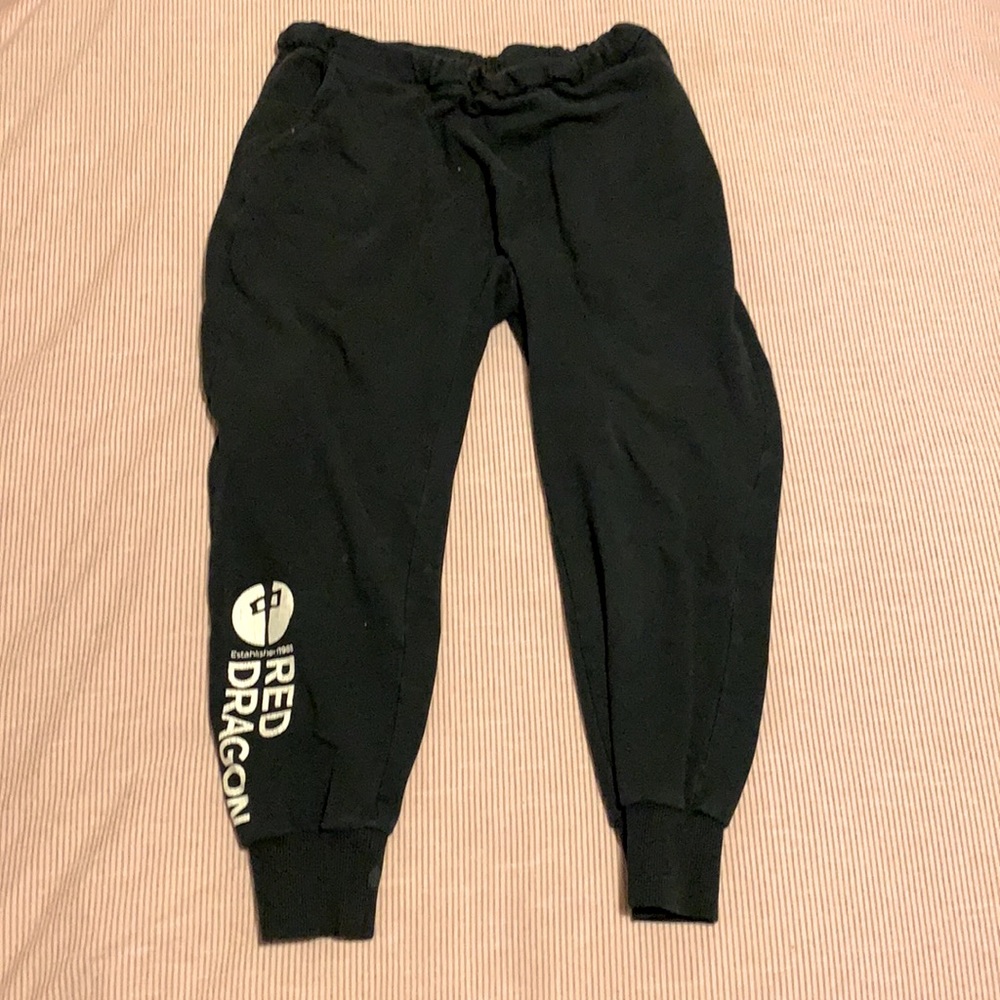 Size small Red Dragons RDS 3/4 cotton sweatpants
